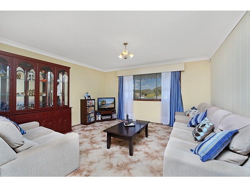 33 Robertson Road, Killarney Vale NSW 2261