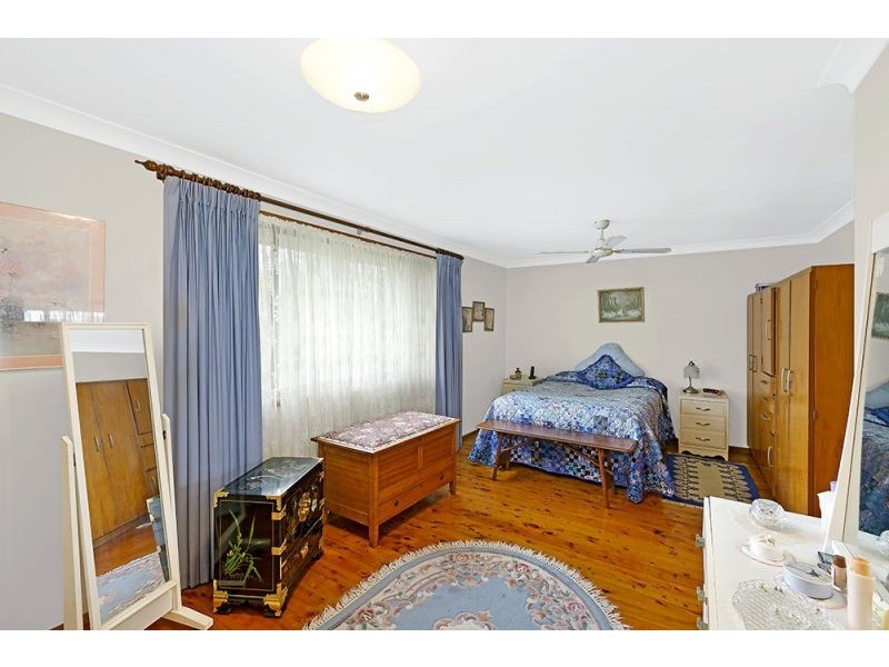 9 Highclere St, Bateau Bay NSW 2261