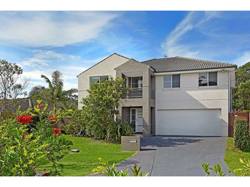 41 Bataan Circuit, Bateau Bay NSW 2261