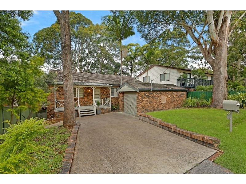 17 Kilkenny Parade, Berkeley Vale NSW 2261
