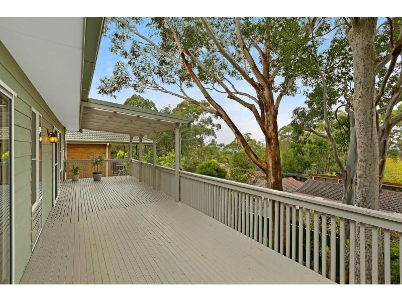17 Kilkenny Parade, Berkeley Vale NSW 2261