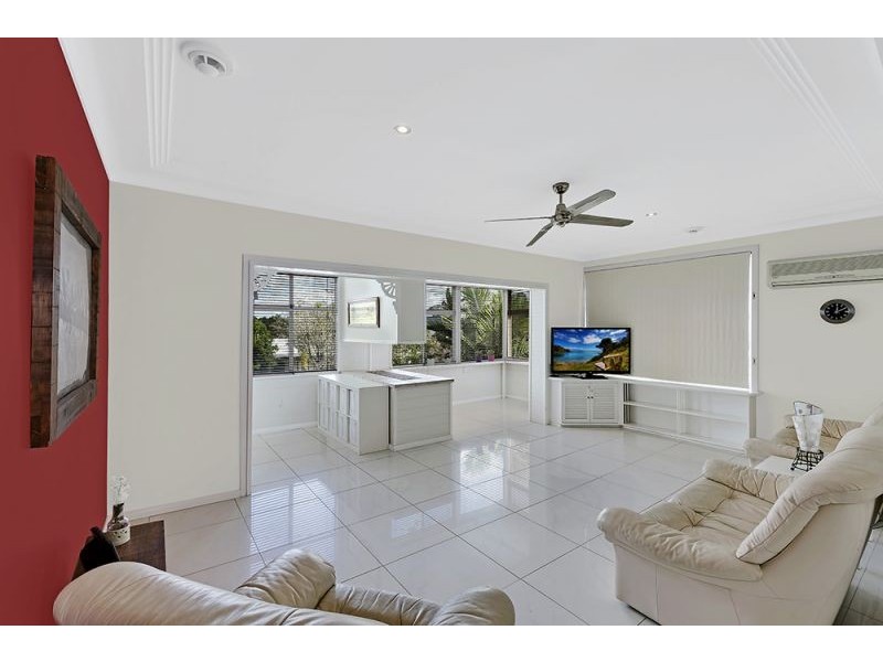 6 Norfolk Street, The Entrance NSW 2261