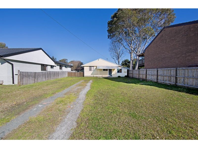 44 Lakedge Avenue, Berkeley Vale NSW 2261