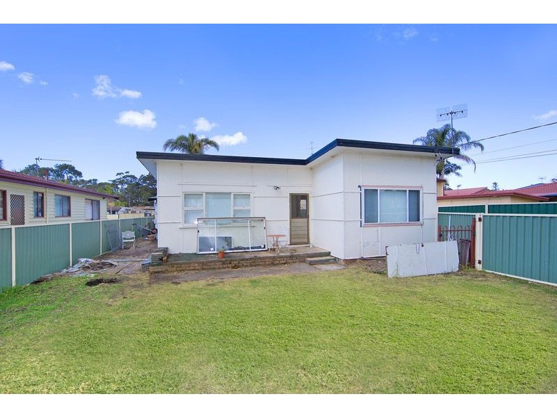 1/17 Shamrock Drive, Berkeley Vale NSW 2261