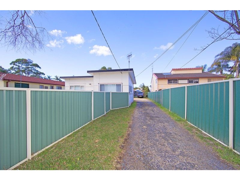 1/17 Shamrock Drive, Berkeley Vale NSW 2261