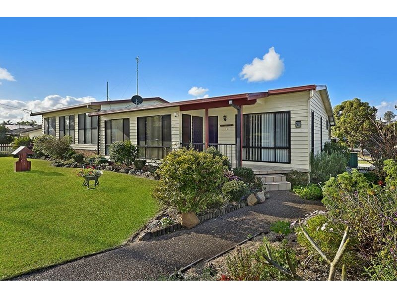 30 Mawson Drive, Killarney Vale NSW 2261