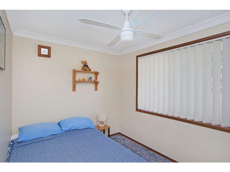 10 Belshaw Place, Bateau Bay NSW 2261
