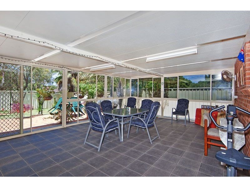 10 Belshaw Place, Bateau Bay NSW 2261