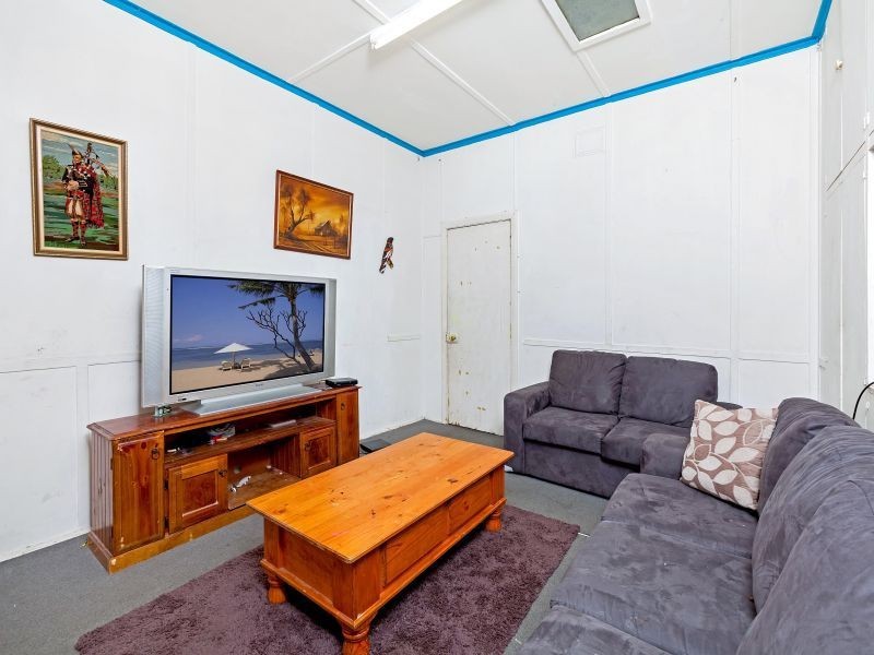 12 Fraser Rd, Long Jetty NSW 2261