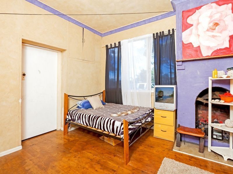 12 Fraser Rd, Long Jetty NSW 2261