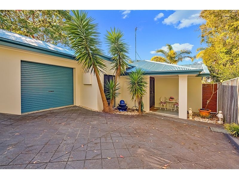 2/22 Main Street, Killarney Vale NSW 2261