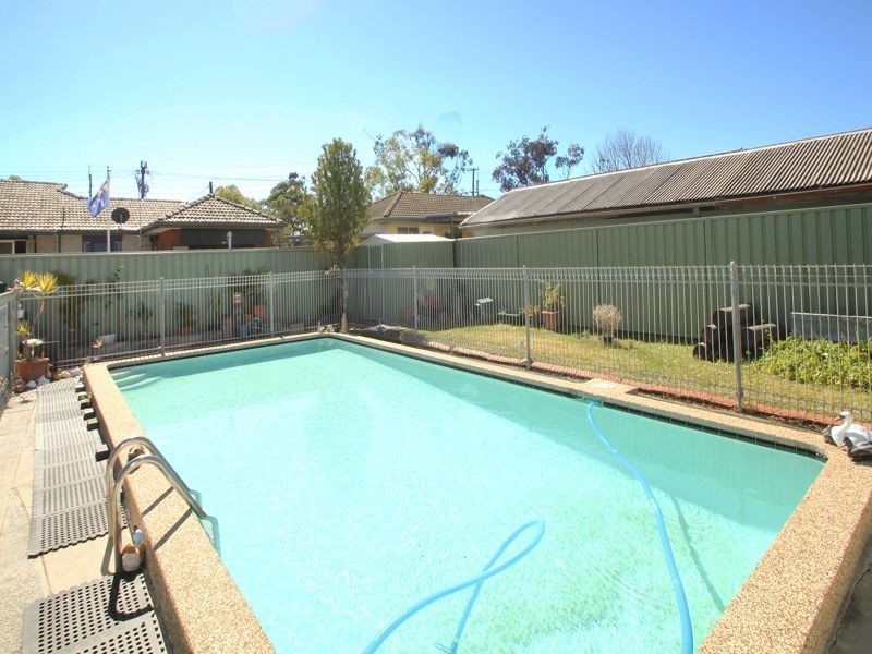 2 Cunningham Road, Killarney Vale NSW 2261