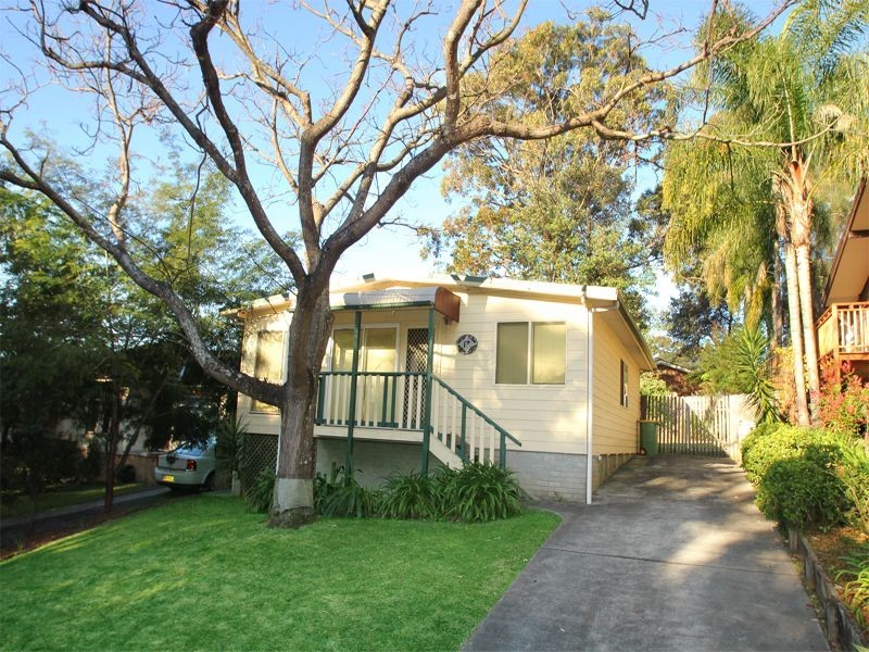 17 Judith Anne Drive, Berkeley Vale NSW 2261