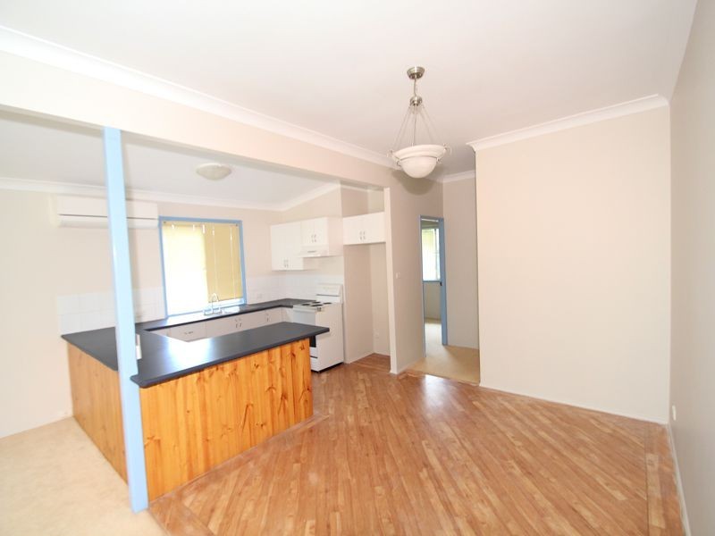 17 Judith Anne Drive, Berkeley Vale NSW 2261