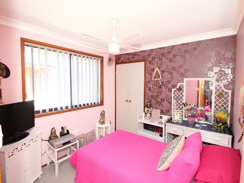 149 Cresthaven Avenue, Bateau Bay NSW 2261