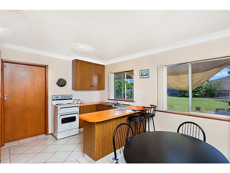 33 Tasman Avenue, Killarney Vale NSW 2261