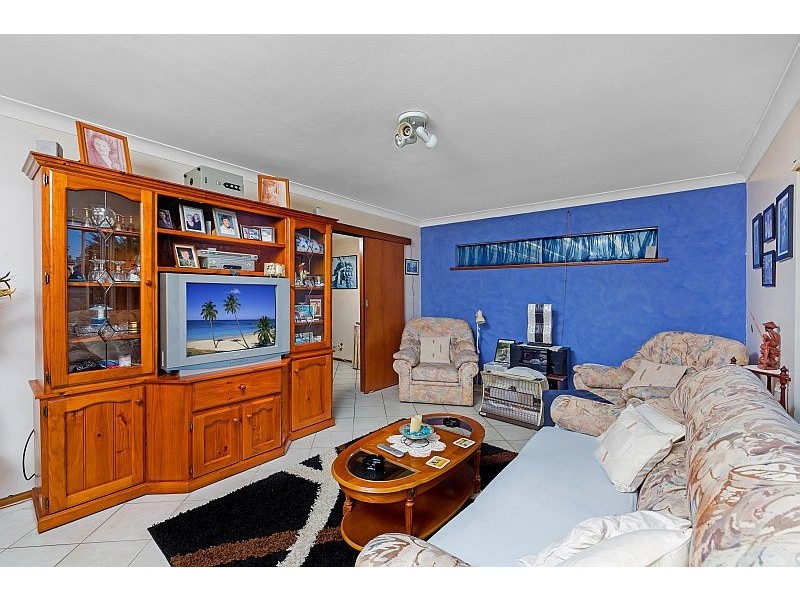 33 Tasman Avenue, Killarney Vale NSW 2261