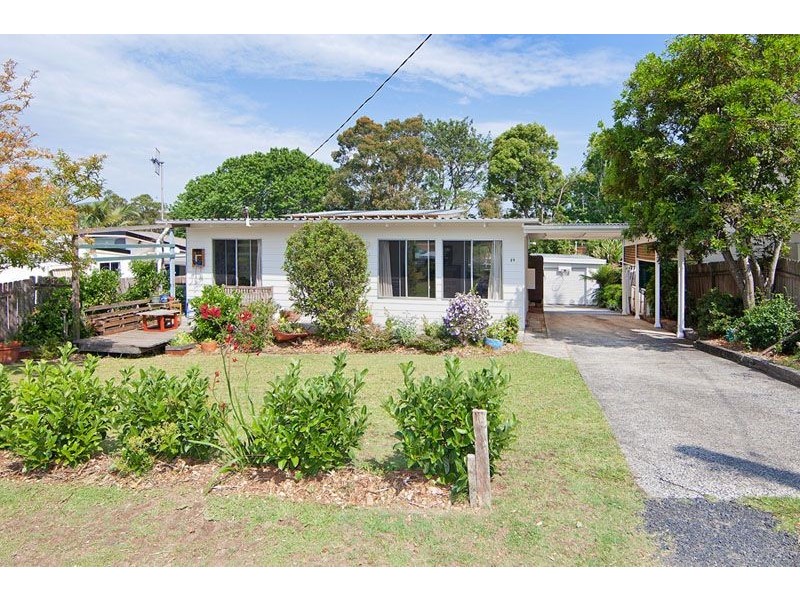29 Carlyon Street, Killarney Vale NSW 2261