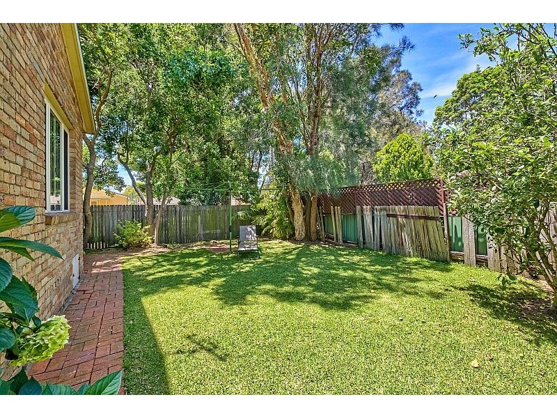 1/8 Benalla Cl, Killarney Vale NSW 2261