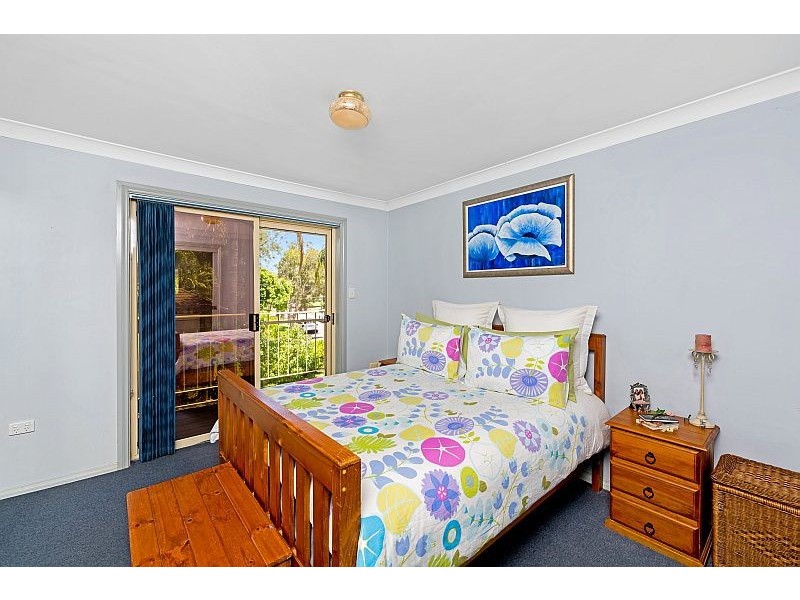 1/8 Benalla Cl, Killarney Vale NSW 2261