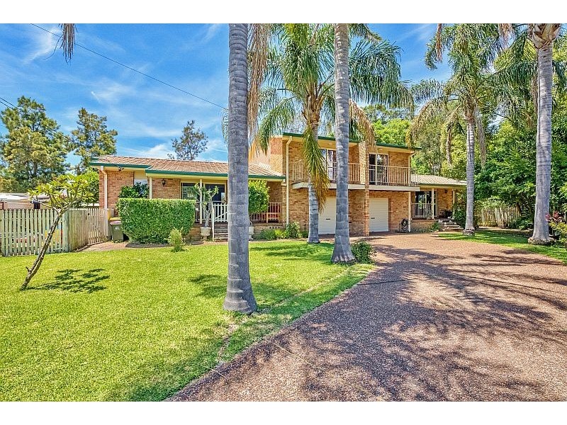 1/8 Benalla Cl, Killarney Vale NSW 2261