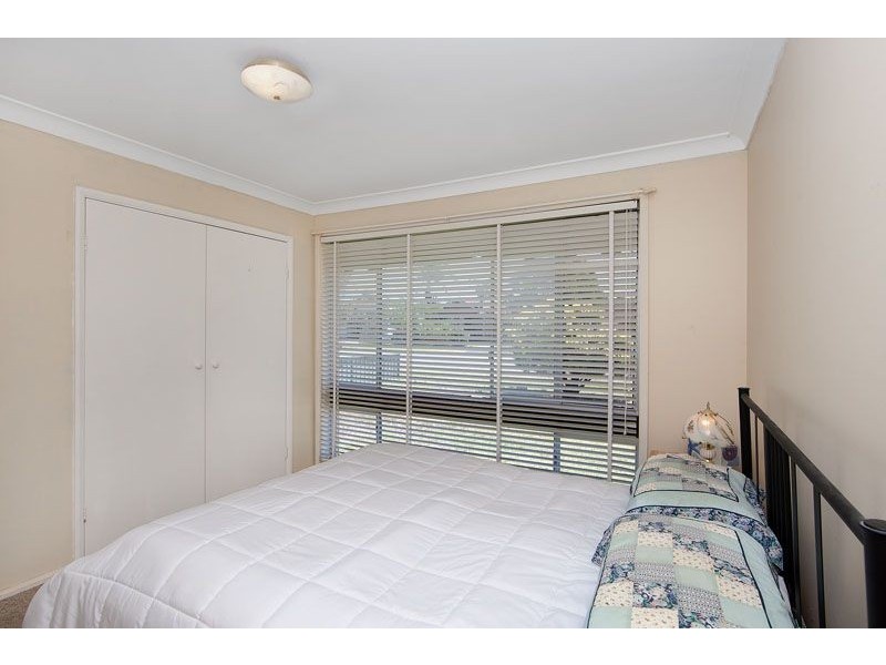 52 Tasman Ave, Killarney Vale NSW 2261