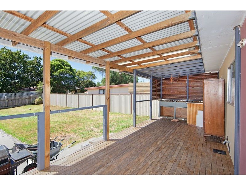 40 Dampier Blvd, Killarney Vale NSW 2261