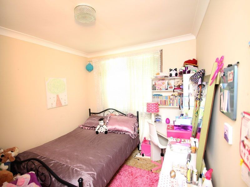 77 Brooke Avenue, Killarney Vale NSW 2261