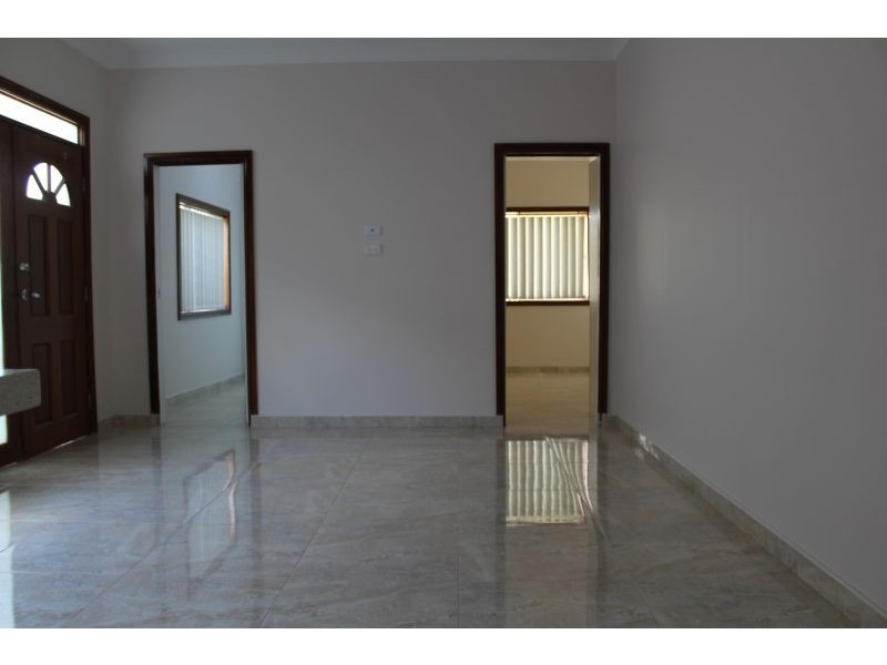 9 Sheridan Road, Granville NSW 2142