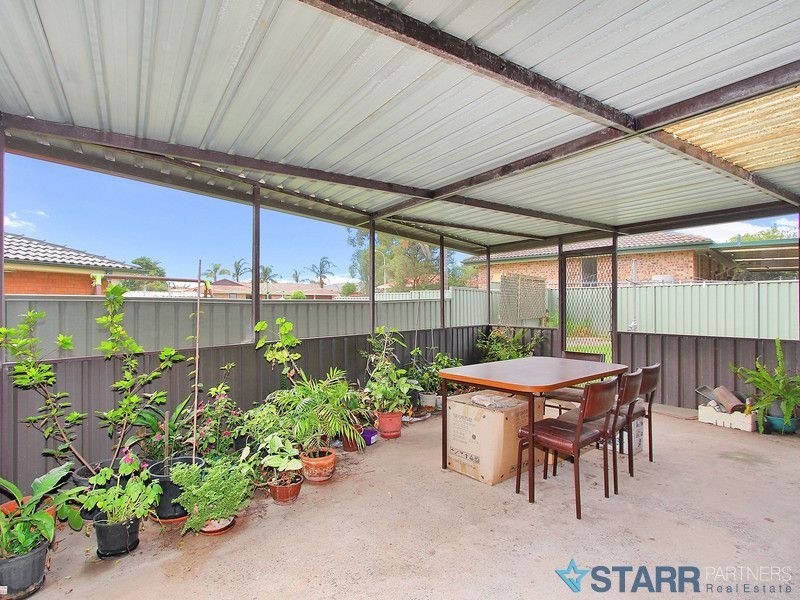 1 Manly Place, Woodbine NSW 2560