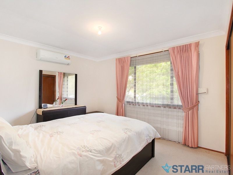 1 Manly Place, Woodbine NSW 2560