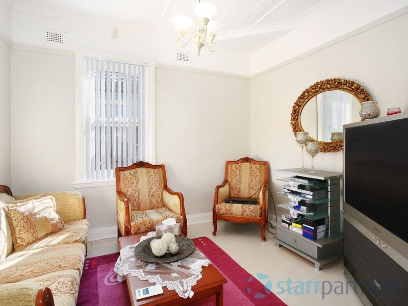 9 Langtry Ave, Auburn NSW 2144