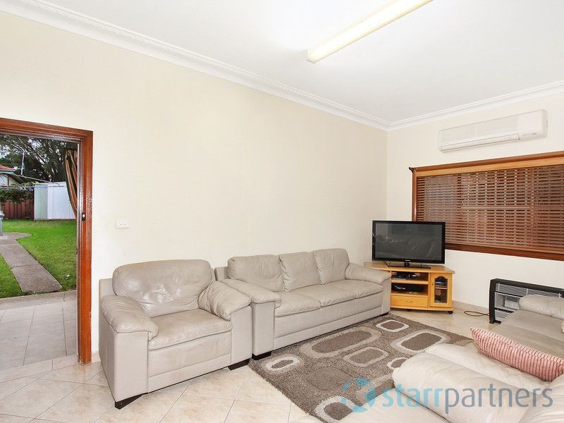 18 Cambridge St, Lidcombe NSW 2141