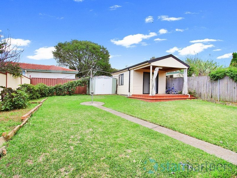 18 Cambridge St, Lidcombe NSW 2141