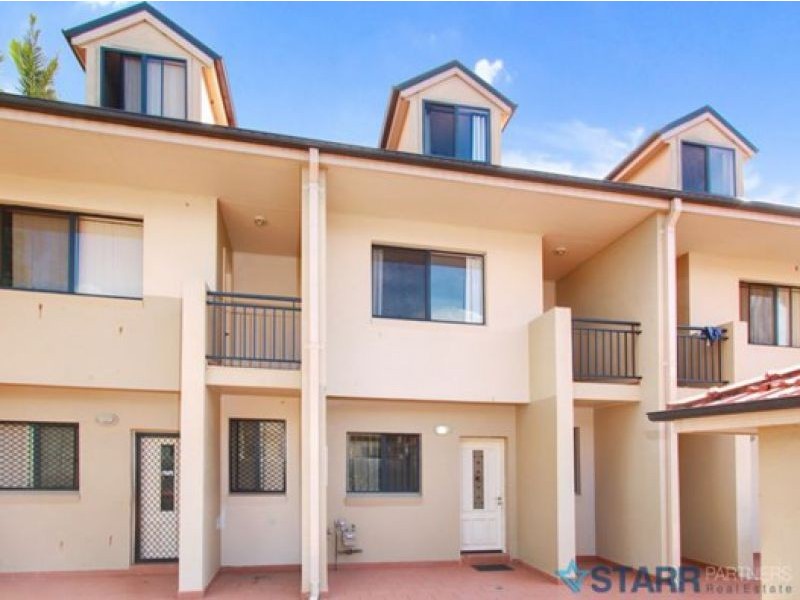 39-47 Wellington St, South Granville NSW 2142