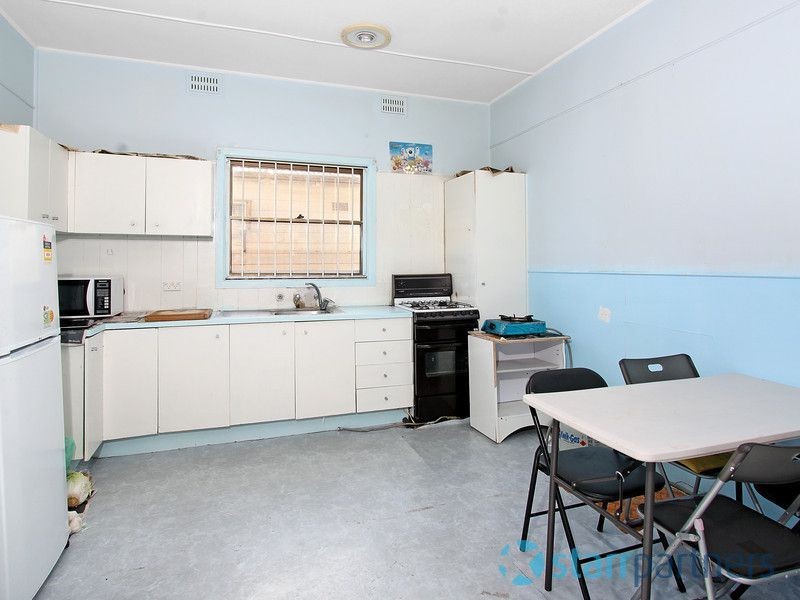 18 Yillowra St, Auburn NSW 2144