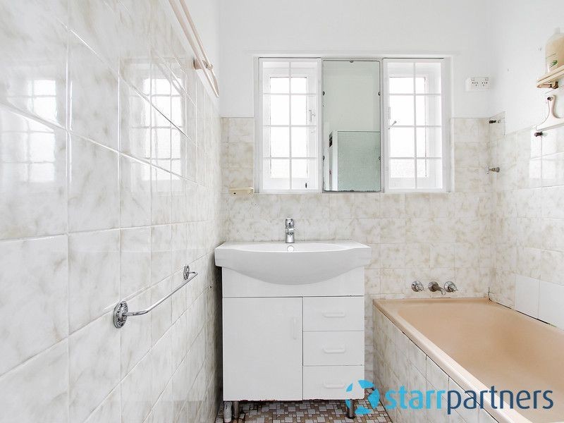 1 Chisholm Road, Auburn NSW 2144