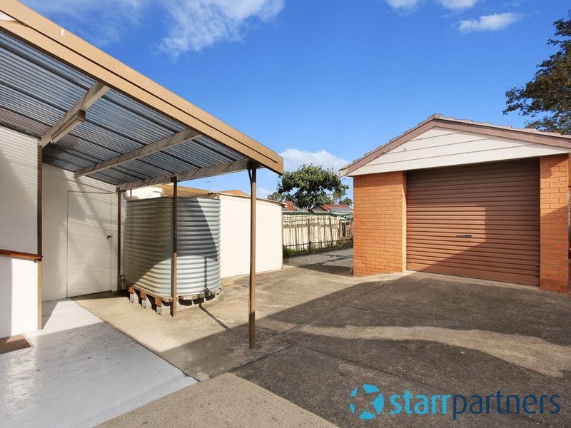 4 Rossiter St, Granville NSW 2142