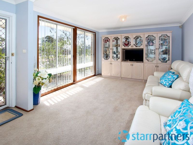 1 Ledbury Place, Chipping Norton NSW 2170