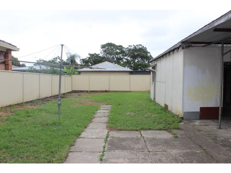 17 Chisholm Road, Auburn NSW 2144