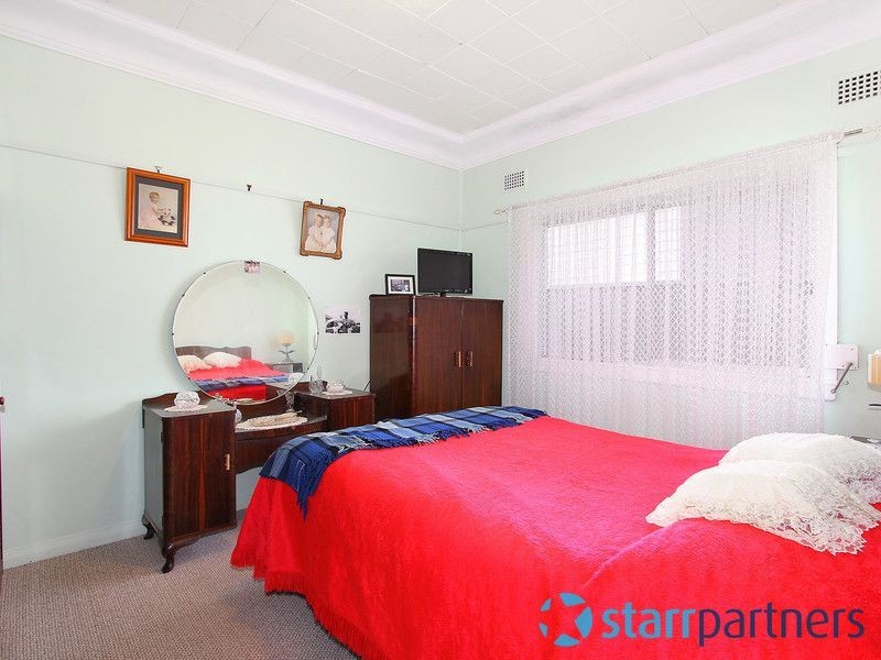 323 Clyde St, Granville NSW 2142