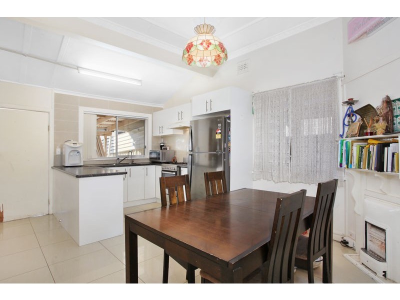 27 Chiswick Road, Auburn NSW 2144