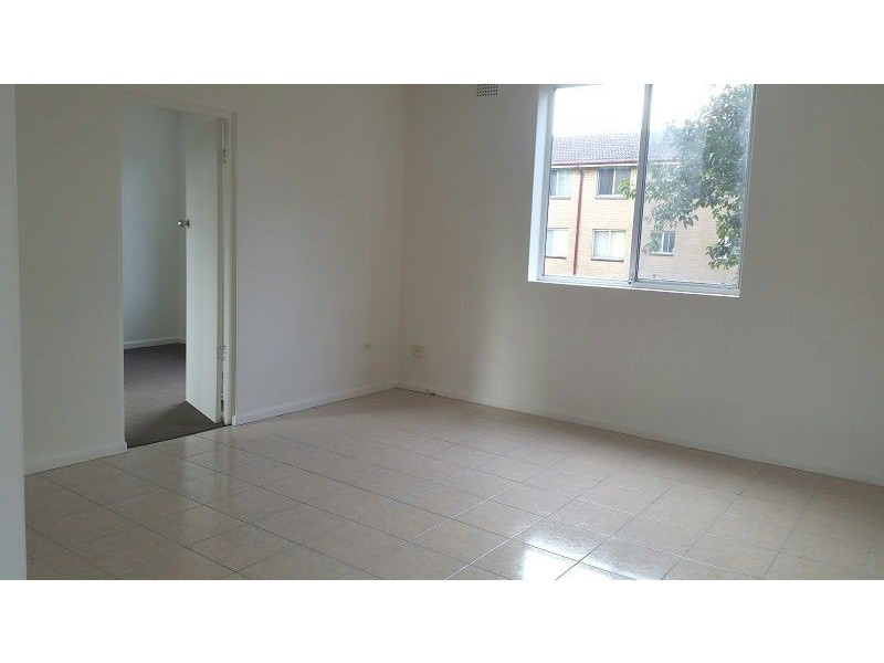 2/14 Station Road, Auburn NSW 2144