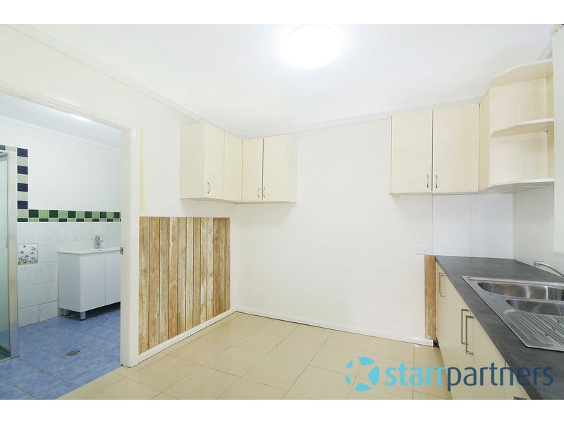 43 Hampstead Rd, Auburn NSW 2144