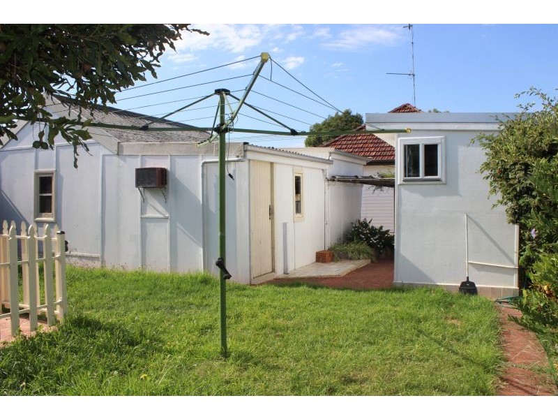 27 Pine Road, Auburn NSW 2144