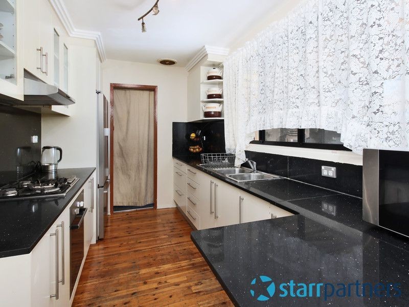 13 Robertson Street, Guildford West NSW 2161