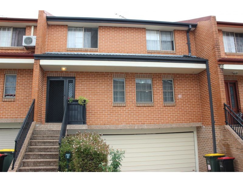 2/8 Dartbrook Rd, Auburn NSW 2144