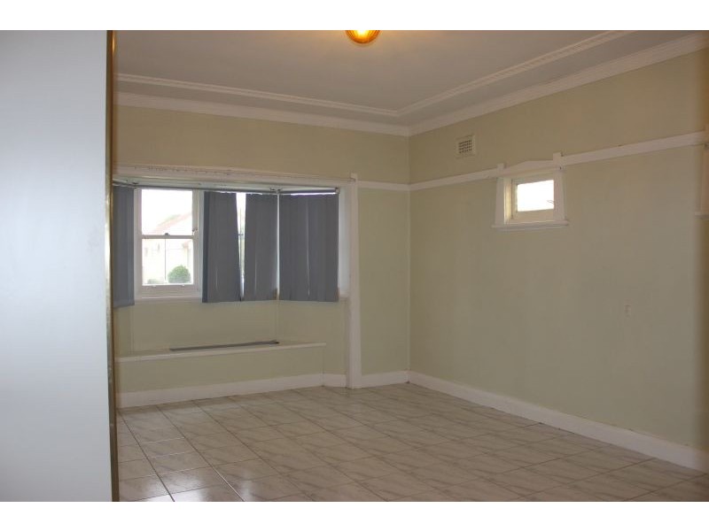 10 Angus Ave, Auburn NSW 2144