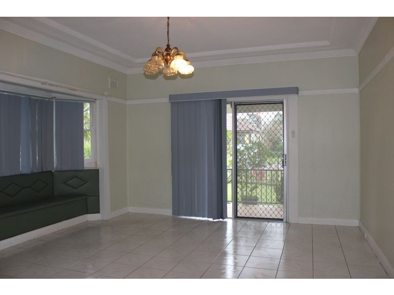 10 Angus Ave, Auburn NSW 2144