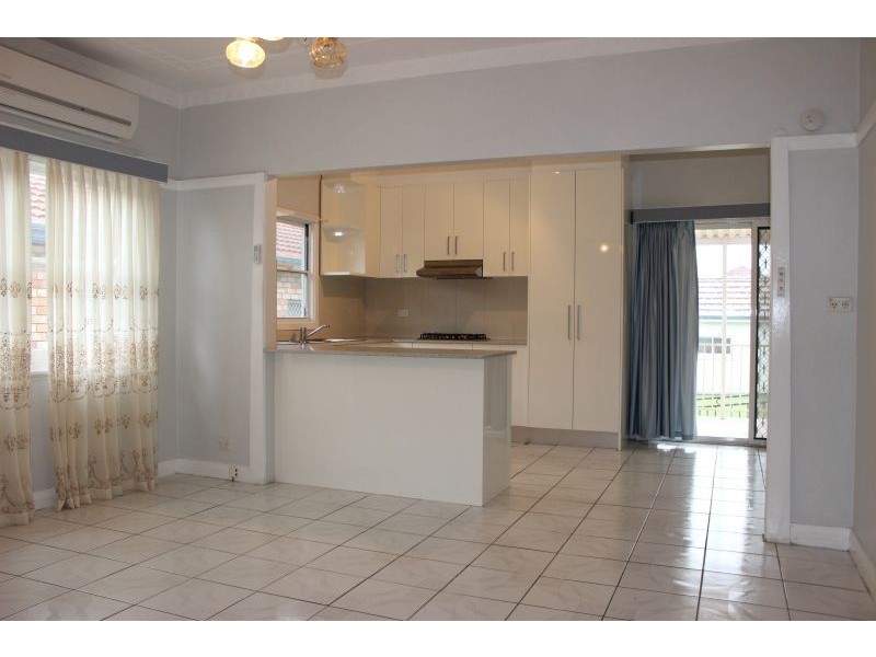 10 Angus Ave, Auburn NSW 2144